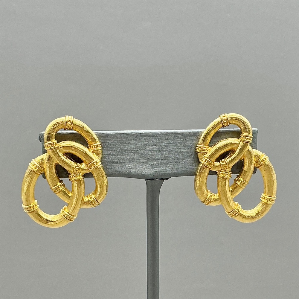 Earrings Womens Gold Tone Textured Interlocking Triple Oval Hoop 1.5 Inch Drop